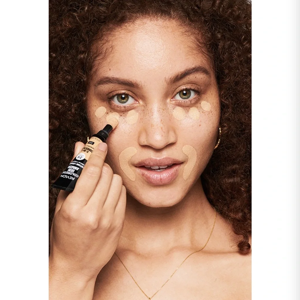 Revlon Colorstay skin Awaken Concealer in Shade 045